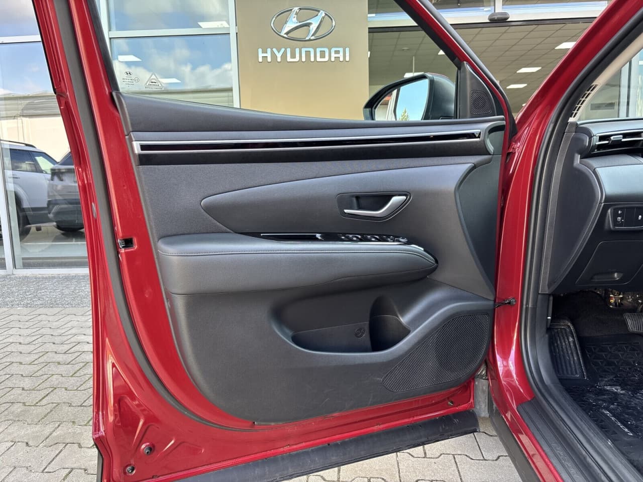 Hyundai Tucson - zdjęcie 9