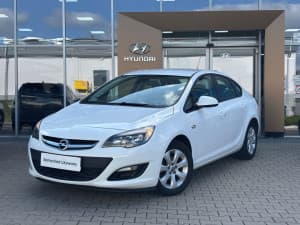 Opel Astra - miniatura 1