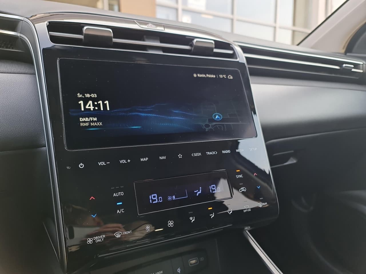 Hyundai Tucson - zdjęcie 19