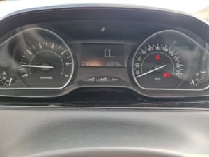 Peugeot 208 - miniatura 17