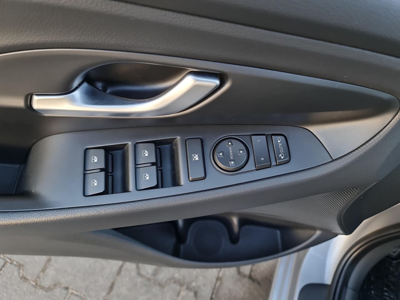 Hyundai i30 - zdjęcie 10