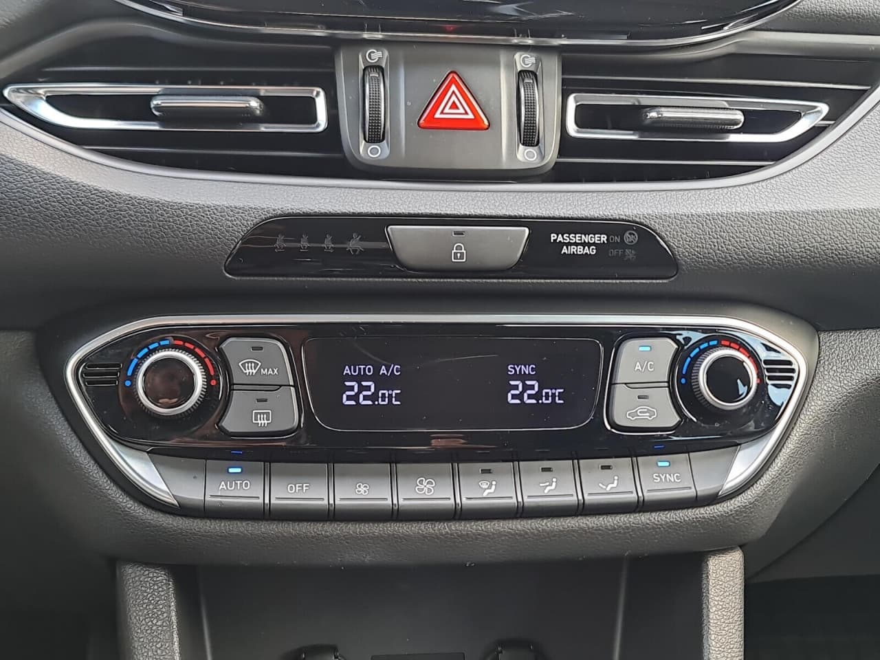 Hyundai i30 - zdjęcie 19