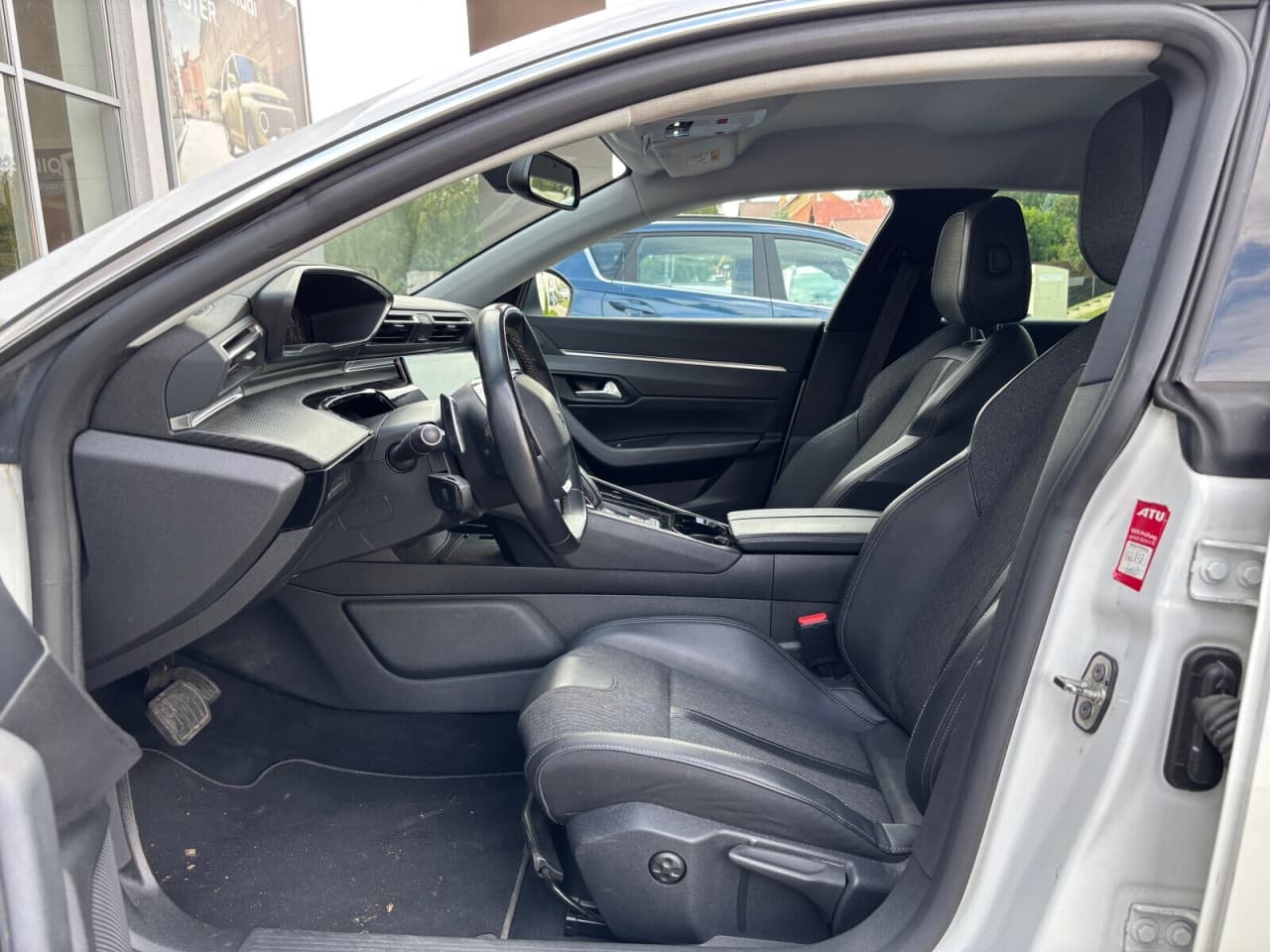 Peugeot 508 SW - zdjęcie 13