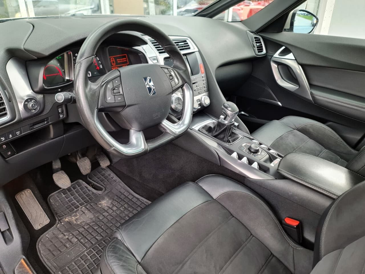Citroën DS5 - zdjęcie 12