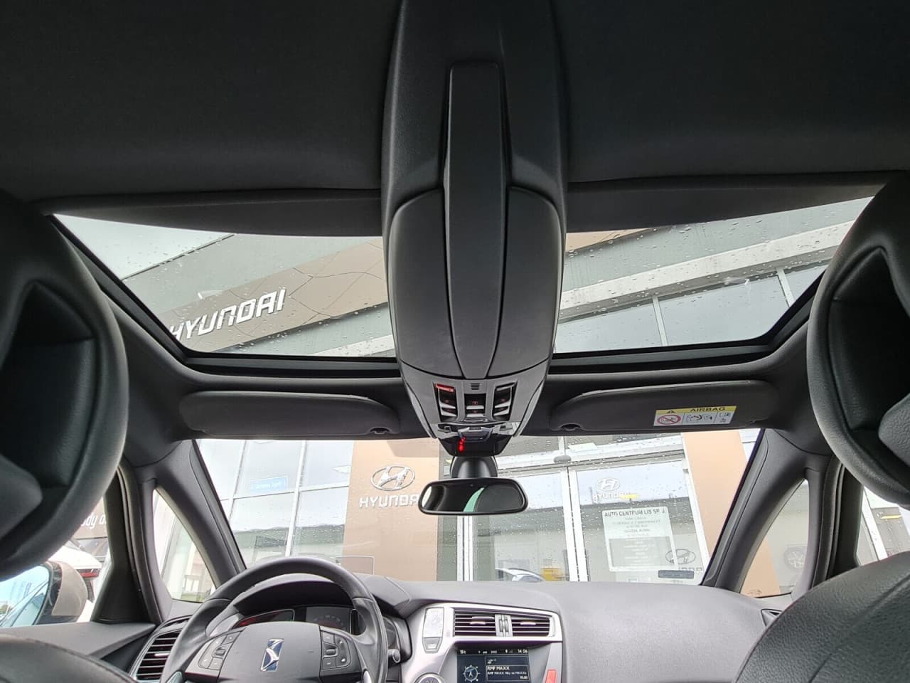 Citroën DS5 - zdjęcie 15