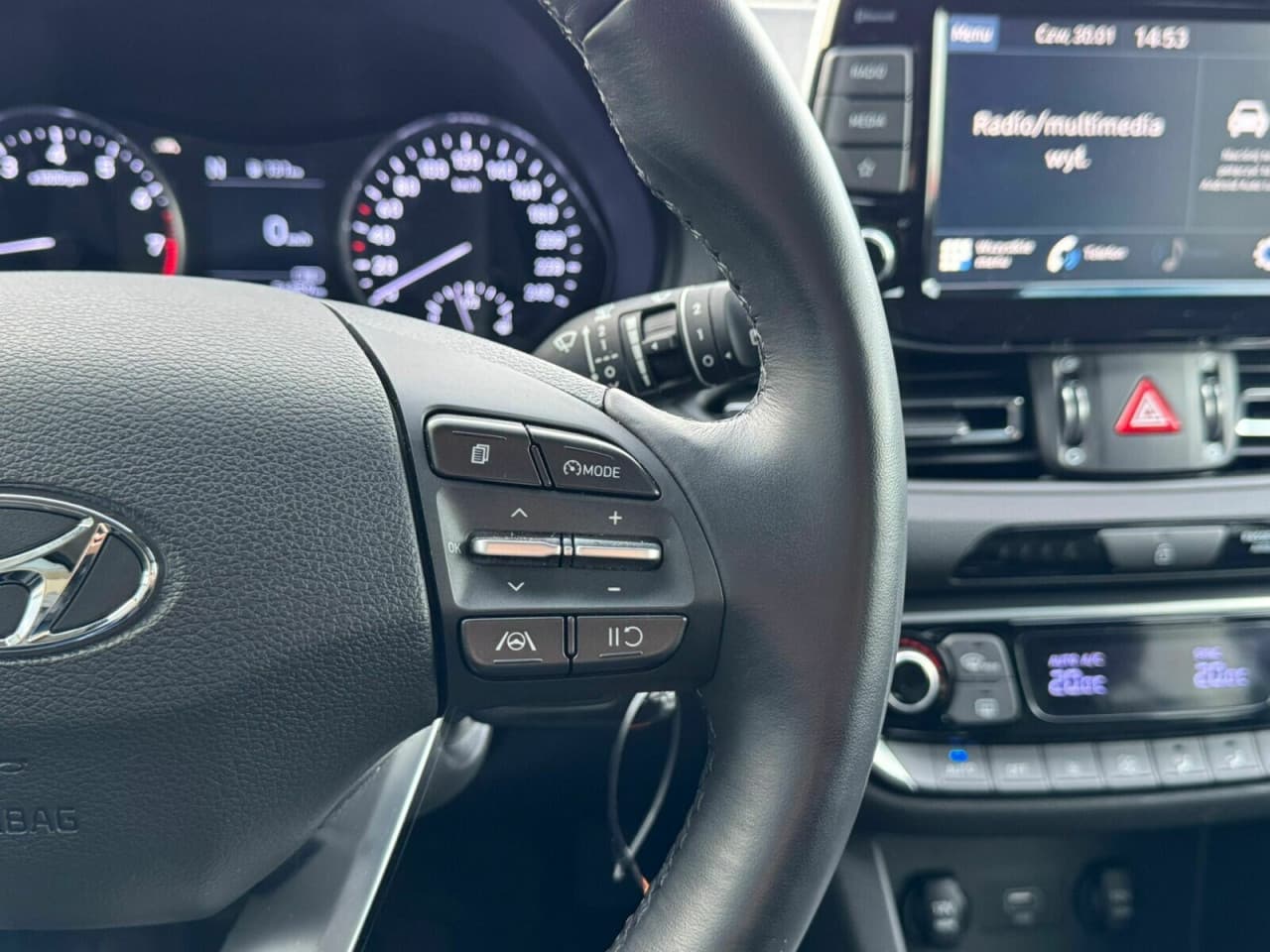 Hyundai i30 - zdjęcie 13