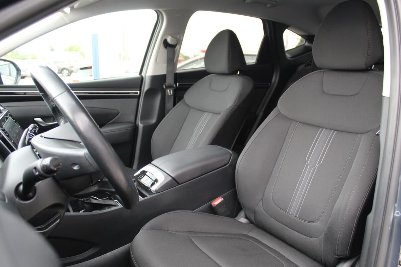 Hyundai Tucson - zdjęcie 10
