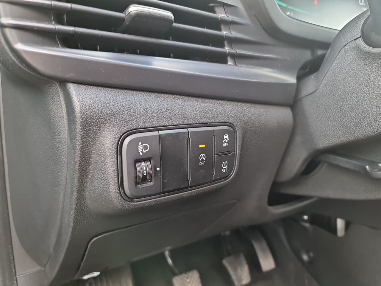 Hyundai i20 - zdjęcie 14