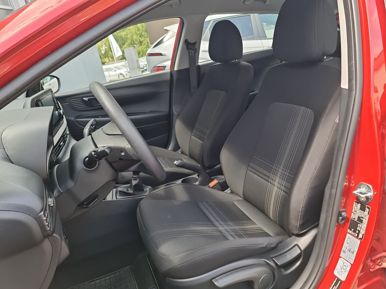 Hyundai i20 - zdjęcie 11
