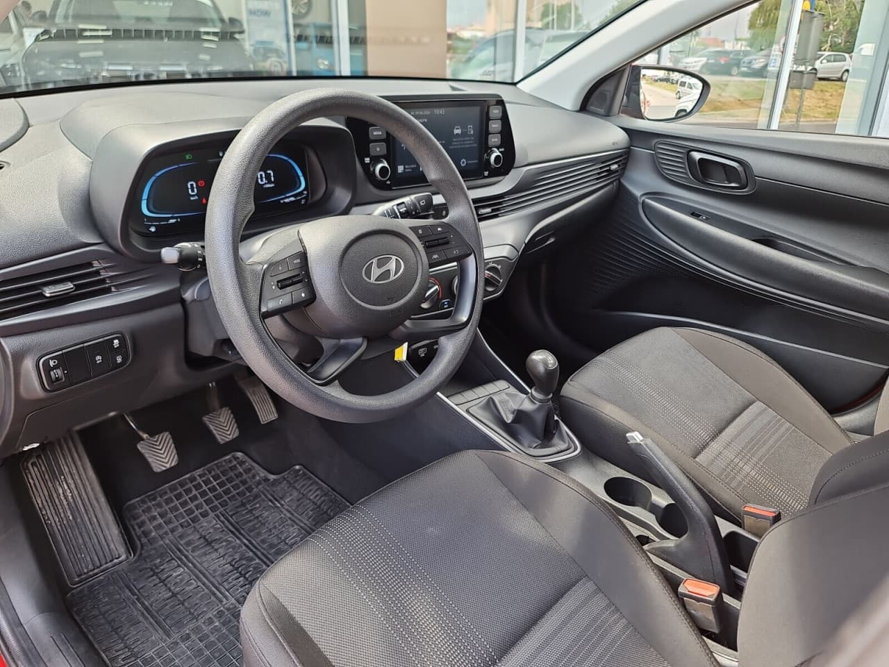 Hyundai i20 - zdjęcie 13
