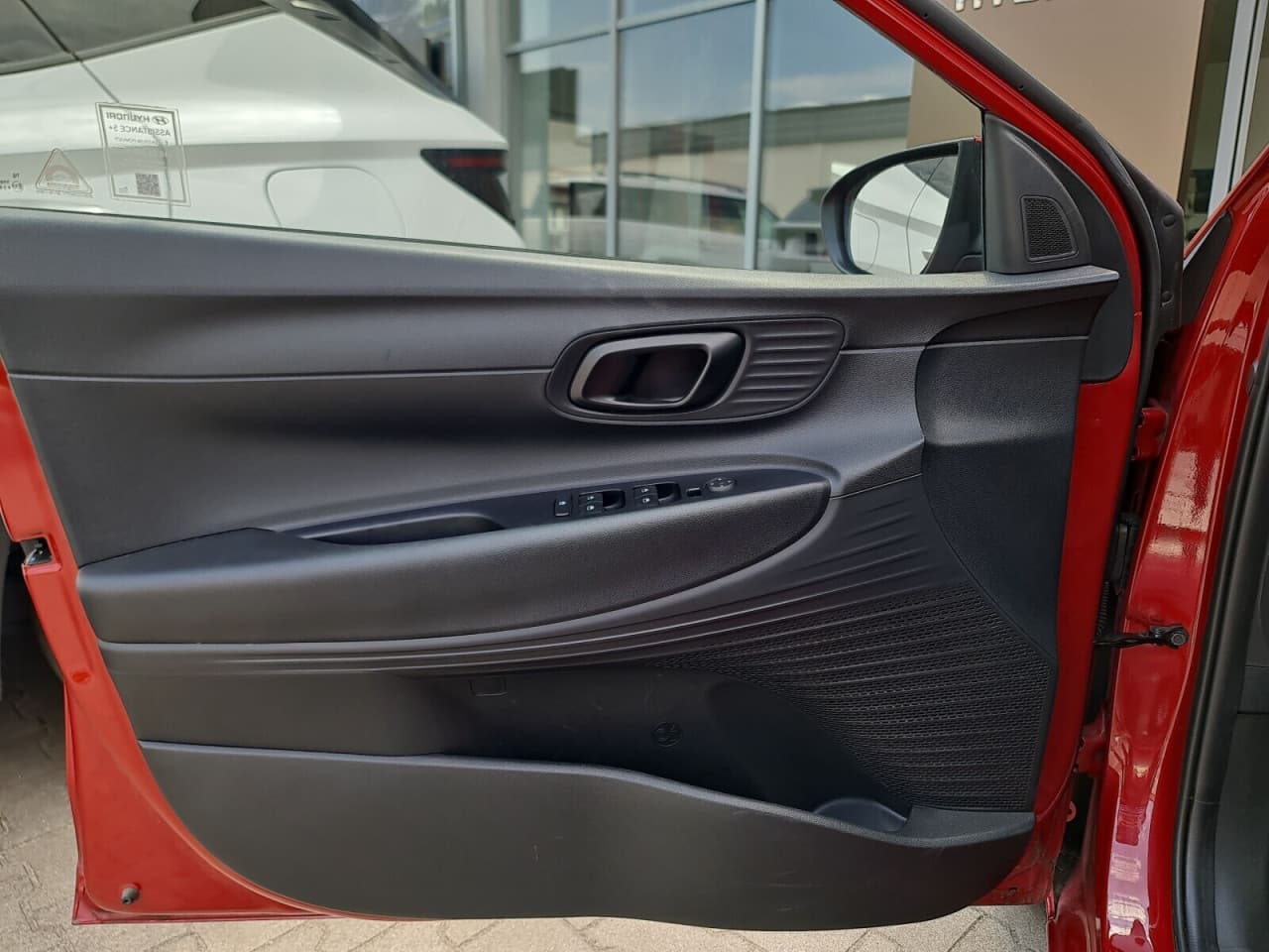 Hyundai i20 - zdjęcie 9